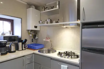 Cucina o angolo cottura di Cannaregio Retreat with Canal View