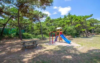 Area giochi per bambini di Milla 6