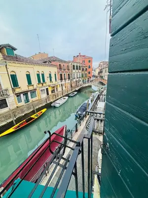 Vista sul fiume nelle vicinanze dell'hotel