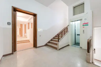 Planimetria di Camera 8 per gruppi e viaggiatori - Stazione