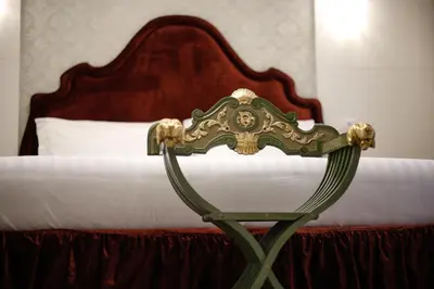 Letto o letti in una camera di Marin & Kristi