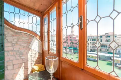Balcone o terrazza di Rialto Terrace on the Grand Canal