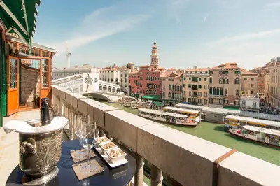 Balcone o terrazza di Rialto Terrace on the Grand Canal