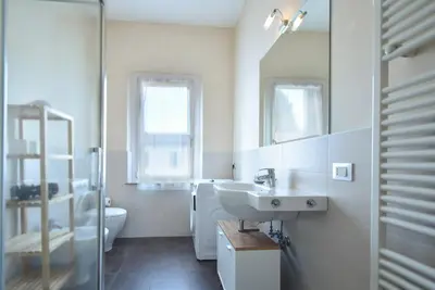 Bagno di Welc-ōM Santo Padova