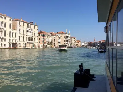 Vista sul fiume nelle vicinanze dell'appartamento