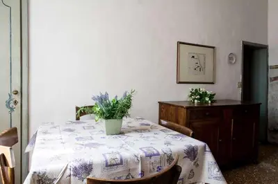 Letto o letti in una camera di Villa storica con giardino