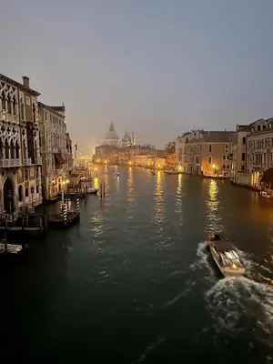 Vista sul fiume nelle vicinanze dell'appartamento