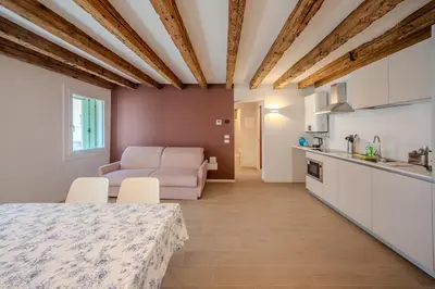 Cucina o angolo cottura di La Cereria Design Flats - Il Ceramista