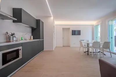 Cucina o angolo cottura di La Cereria Design Flats - Il Cesellatore