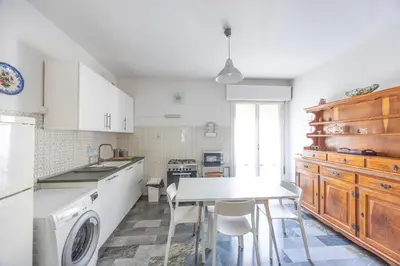 Cucina o angolo cottura di Italian Experience-Mestrina Apartment