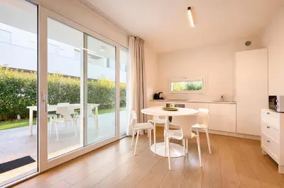 Cucina o angolo cottura di Le Jolie - Carraro Immobiliare - Family Apartments