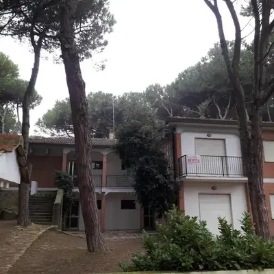 Modern Comfort in Rosolina near Beach