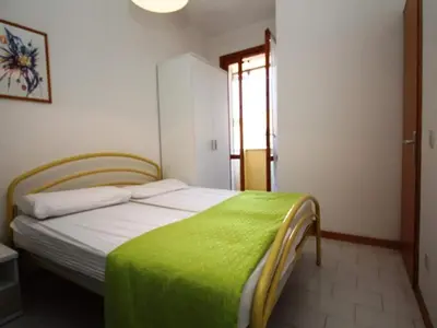 Letto o letti in una camera di Beach holiday home for four guests