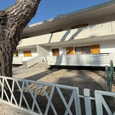 Group Stay in Apartment with Parking