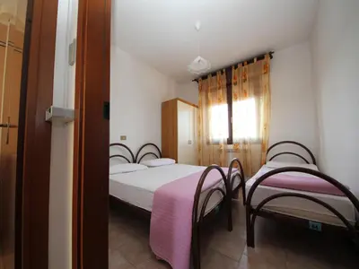 Letto o letti in una camera di 2 Bedroom Apartment near Beach