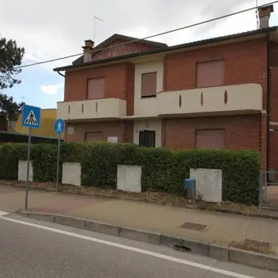 2 Bedroom Apartment near Beach