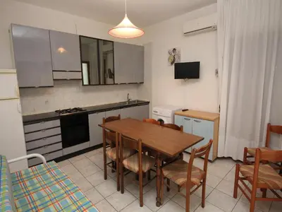 Cucina o angolo cottura di Villa for Group Holiday near Beach