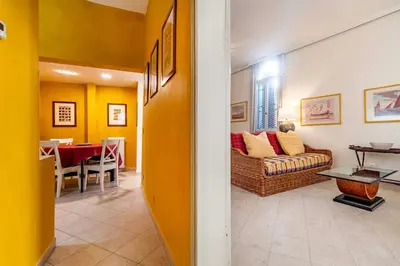 Area soggiorno di San Provolo Apartment