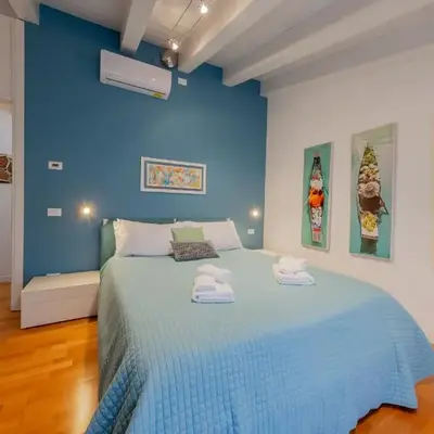 Central app in Venice 15 min from Train Station S L