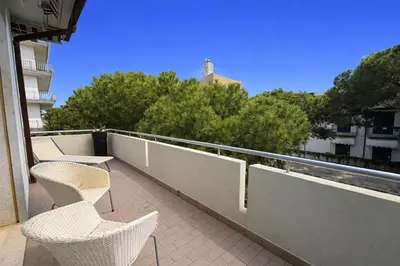 Balcone o terrazza di Villa Oliva 8 - Carraro Immobiliare - Family Apartments