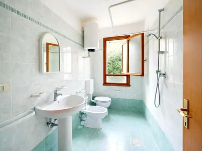 Bagno di Via delle Campanule Apartment for 5