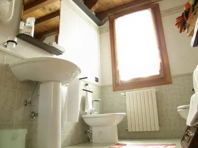 Bagno di Residence Meuble' Cortina
