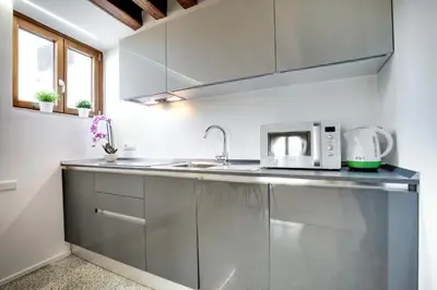 Cucina o angolo cottura di Guglie Design Apartments