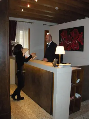Ospiti di UNAHOTELS Eco Hotel Villa Costanza Venezia