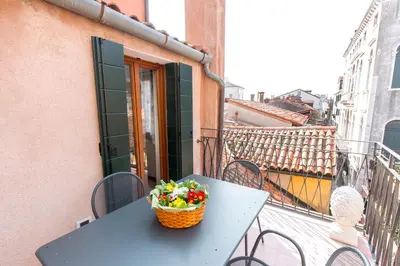 Balcone o terrazza di Cà Manzoni Apartment with Terrace