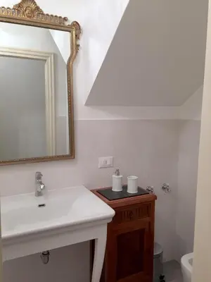 Bagno di Casa Dello Spezier