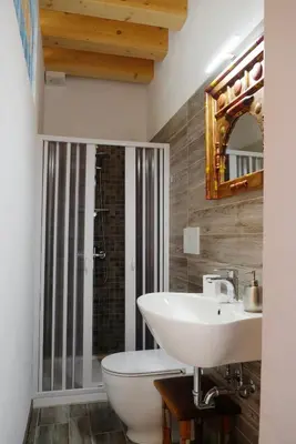 Bagno di La casa nel bosco