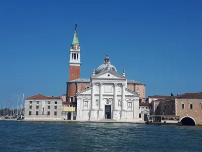 Paesaggio naturale nelle vicinanze dell'hotel