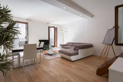 Area soggiorno di San Marco Prestige with Terrace by Wonderful Italy