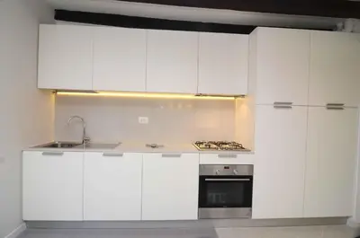 Cucina o angolo cottura di Venice Mirrors