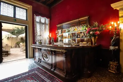 Salone o bar di Palazzo Paruta & Wellness Suites