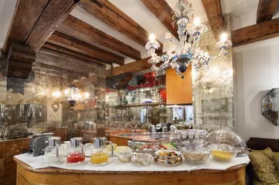 Cibo presso l'affittacamere o nelle vicinanze