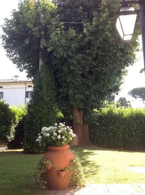 Giardino di Le Tre Querce B&B