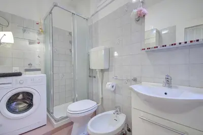 Bagno di RECIOTO Rialto-Market