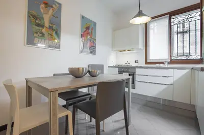 Cucina o angolo cottura di Filodrammatici Loft by Welc(H)ome