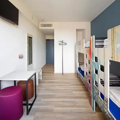 Letto o letti in una camera di a&o Hostel Venezia Mestre