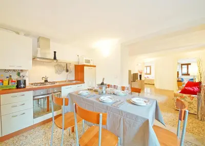 Cucina o angolo cottura di Sant'Aponal Apartment Rialto