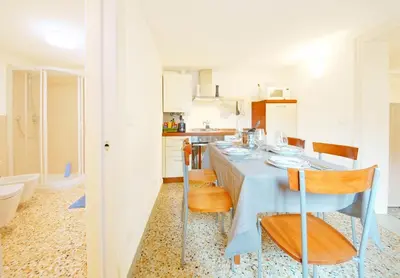Cucina o angolo cottura di Sant'Aponal Apartment Rialto