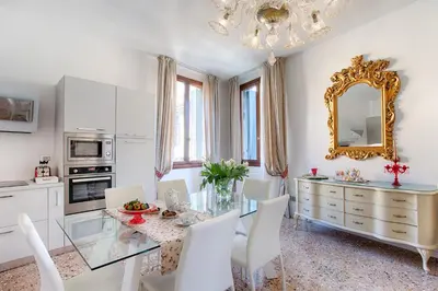 Cucina o angolo cottura di Appartamento Perla con vista Canale