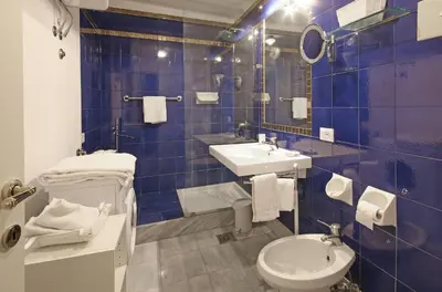 Bagno di Appartamenti inside Palazzo Foscarini