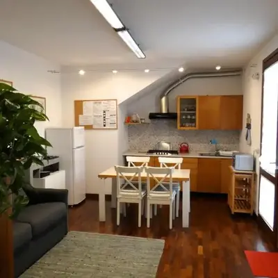 Mamma Mia on ground floor with private parking TV-VENICE