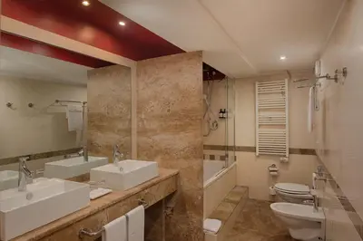 Bagno di NH Venezia Santa Lucia