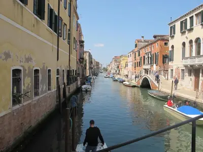 Vista sul fiume nelle vicinanze dell'appartamento