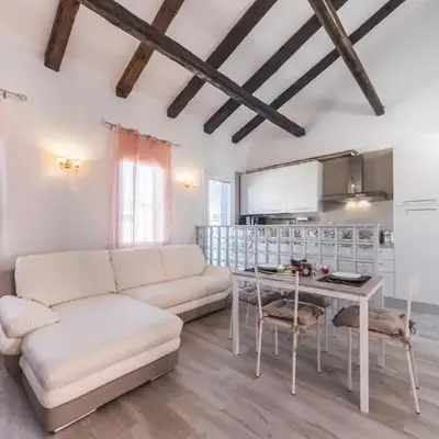 Ca' Laura - Murano Centro - 10 min from Venice