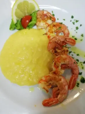 Cibo presso l'hotel o nelle vicinanze