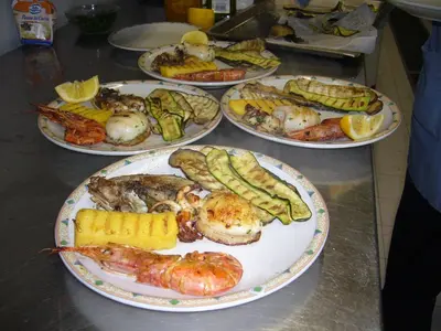 Cibo presso l'hotel o nelle vicinanze